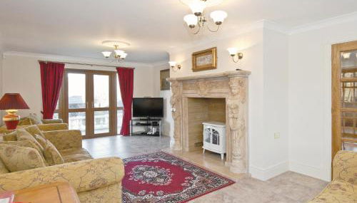 Magnolia Cottage - Photo 2