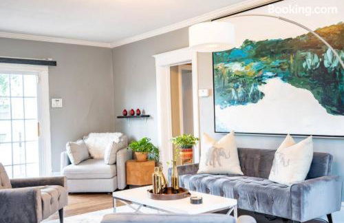 AC 6BR2BA Quiet Island House Near Casinos - Foto 53