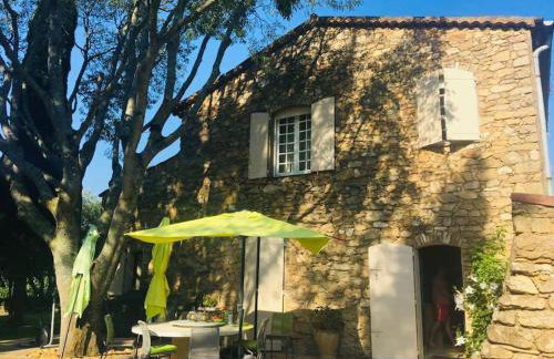 Villa provençale familiale avec piscine - Photo 59