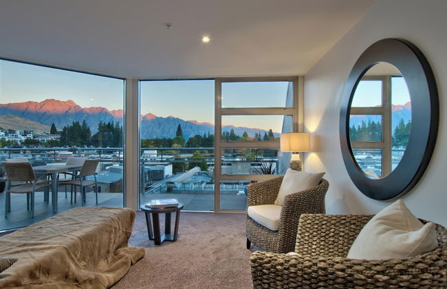 Bay View Condo by Staysouth - Photo 13