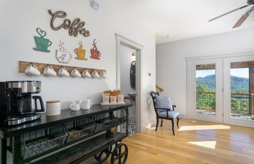 New Luxury 4 bedroom Mountain View Home w/hot tub! - Foto 15