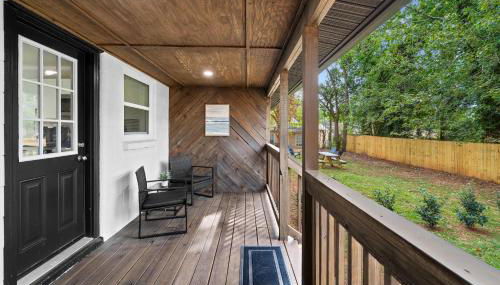 10 Min to Downtown - Desk - Fenced Yard - Wi-Fi - Foto 2