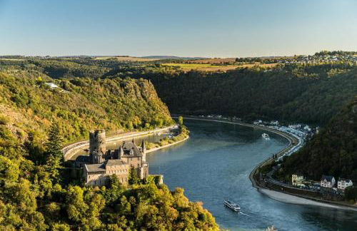 Teufelsstein, Wandern, Ausblick, Freilichtbühne, Loreley, 3 Burgenblick, Rhein, 30m2 Terrasse, Grillen, Entspannen, Natur, Rodelbahn, WLAN, Parkplatz, - Foto 19