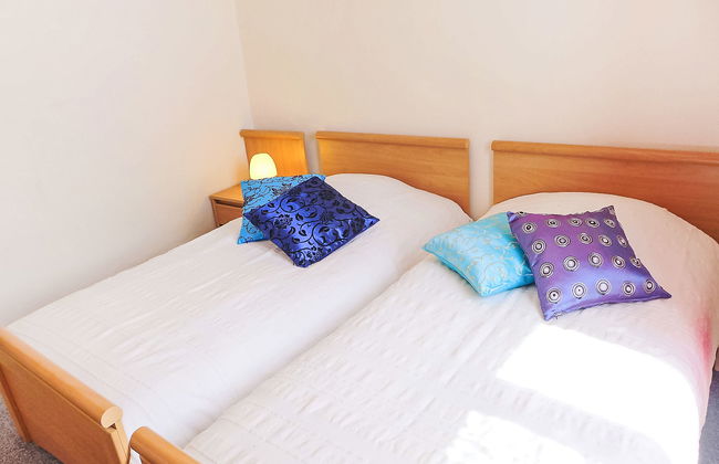 1 bedroom Apartment in La Richardais with garden - Photo 10