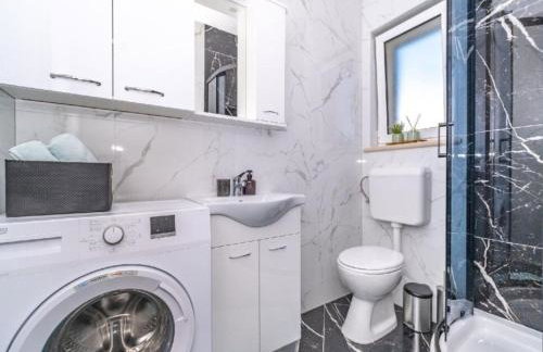 Holiday Home Bra uta- Two Bedroom Holiday Home with Pool - Foto 3