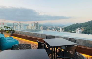 LOFT UP 506 | Mobiliado | WIFI | Piscina | Vaga - Photo 2