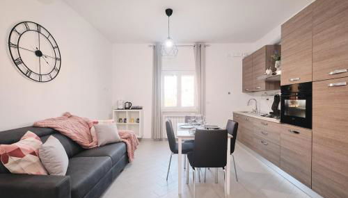 5 FCO Modern & Spacious, Free Parking - Foto 2