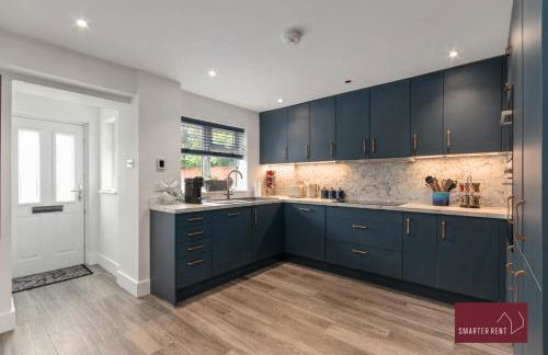 Holyport - Three Bedroom House - Parking - Foto 13