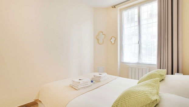 Charming Apartment - 2br/6p - Paris Center - Foto 5, Habitación