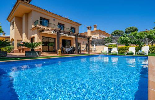 Villa Jaruco Lux Piscina Privada Familiar BBQ Aire Acondicionado - Foto 3