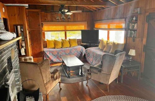 Cozy Cabin with Lovely Views of Great Sacandaga Lake in Northville, New York - Foto 7
