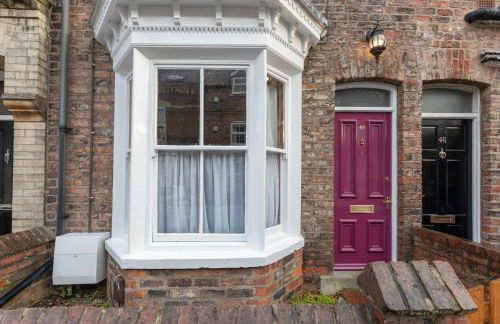 Milton Stays - Cosy 2 Bed House, 2 Floors, 15 min Walk to City Center, for up to 6 - Period Features, Cottage Style, Fireplace, Superfast Wi-Fi, Private Garden, Free On Street Parking - Foto 38