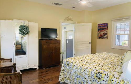 Comal Inn - Photo 56