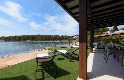 NEW Luxury Feel Good House by the Sea - Foto 51