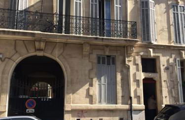 Charmant F4 proche de la gare Saint Charles - Foto 25