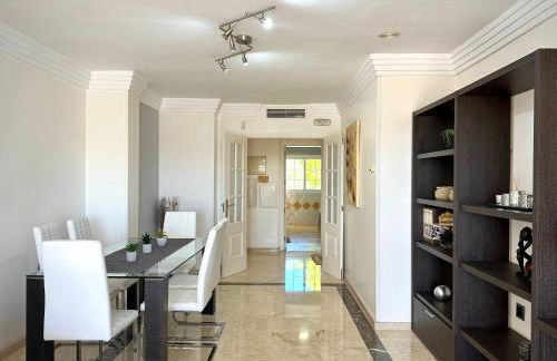 Moderno apartamento con preciosas vistas al mar en urbanización con piscina - Rio Real 11 2G - Foto 7