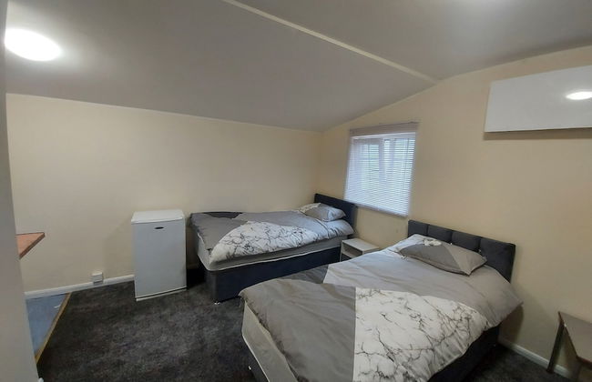 2-beds Studio Located in Parkgate Rotherham - Foto 2