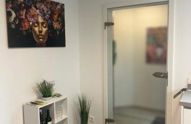 FERIENWOHNUNG TRUNK direkt an den Weinbergen, Parkplatz, Terrasse mit Grill und Lounge - Foto 13