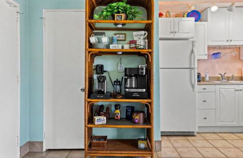 Majestic Beach Condo in Beachfront Resort in St Pete Beach - Foto 8