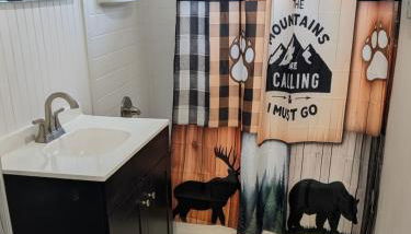 The Bear Den - Photo 5