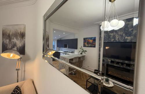 Southend Apartment With Parking, Private Garden and Beach Side Location - Foto 22