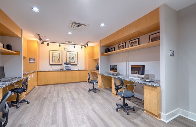 National at Ballston Place - Photo 4