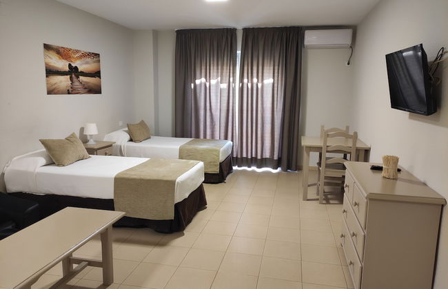 Apartamentos Puerta del Sur - Photo 10