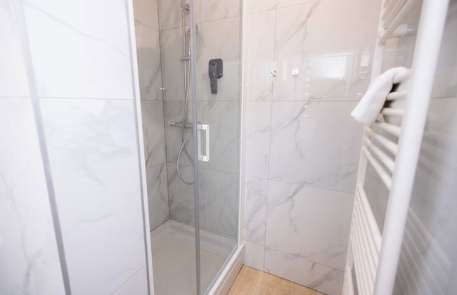 Kula & the Top - Photo 31