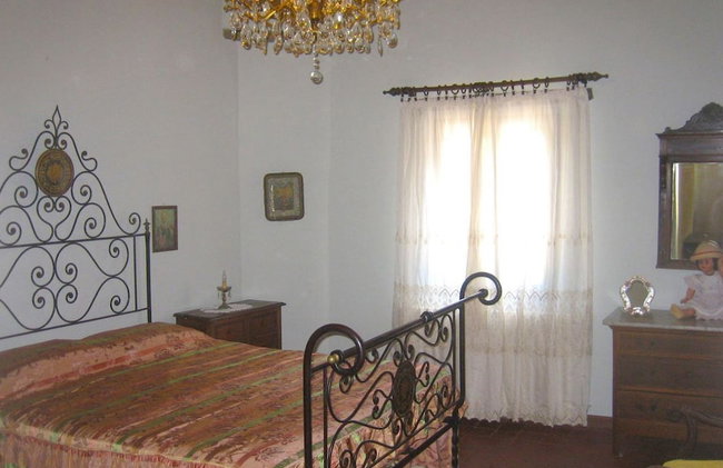 Stunning private villa for 6 guests with private pool, TV, pets allowed and parking - Foto 3