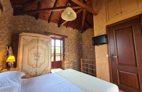 Pyrgos 1869 with Private Pool - Foto 31