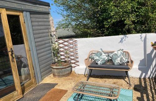 The Pigsty - Photo 18