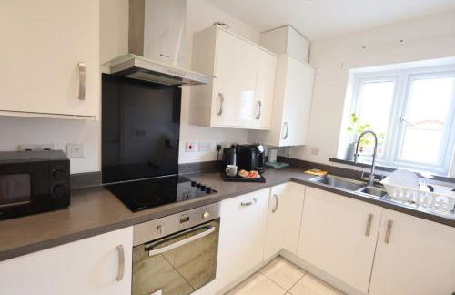 4 BR - 2 Baths - 1 WC - Solihull - NEC - HS2 - Long Stays for Contractors and Relocators - HMHStays - Foto 8