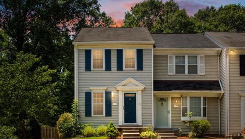 End Unit Townhome with in No VA, 40 Mins to DC, Pets OK - Foto 5