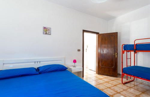 Appartamento climatizzato a 30 m dalla spiaggia con vista mare - Foto 1