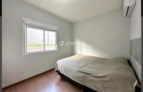 Apartamento com garagem, aconchegante - Foto 1