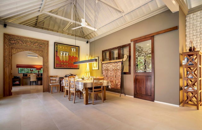 Villa Eden Roc by Alfred in Bali - Luxury Beachfront 3BR Villa With Infinity Pool Amed - Foto 24