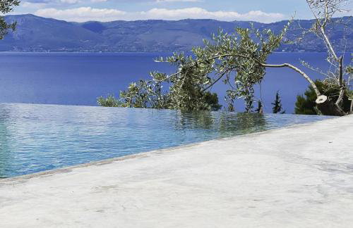 Windmills Village Amarynthos - Photo 8