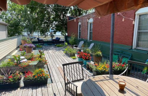 Pepin Marina Retreat Cottage Apartment with Deck - Foto 1