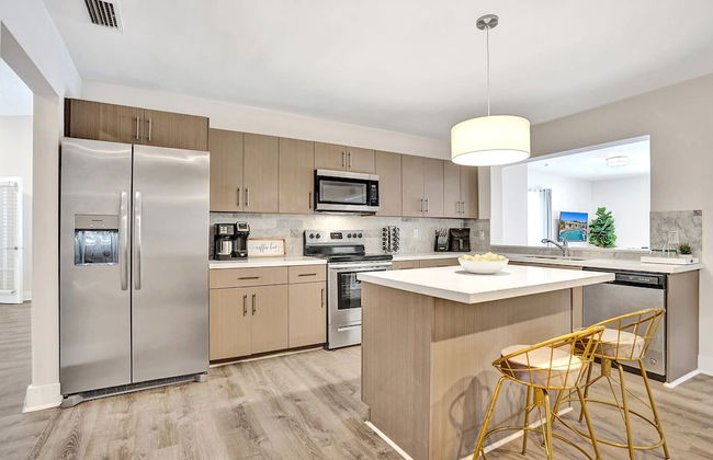 7 Br Home with Pool Gameroom & Soccer - Foto 32