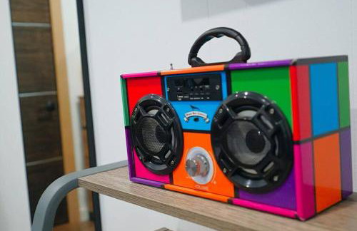 Beautiful Renovated Cozy Forest Home with Hot Tub in Crestline - Foto 16