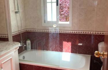 Casa unifamiliar en primera linea de mar - Foto 11