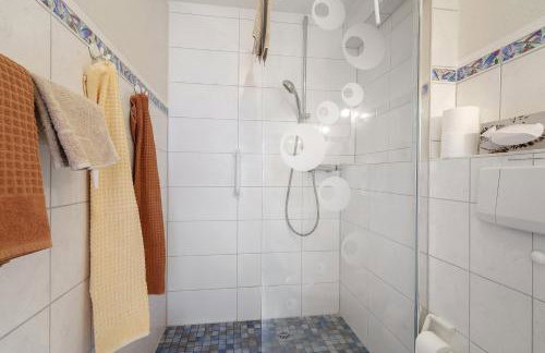 Klaus Jensen , Unter den Linden - Foto 48