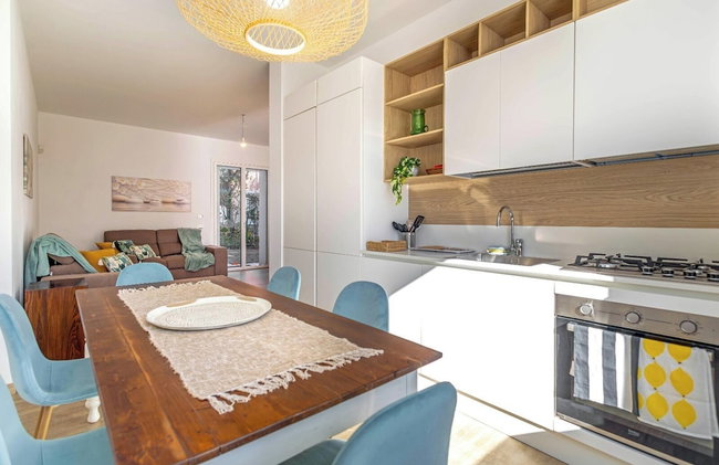 Beverly Park Residence - Photo 113