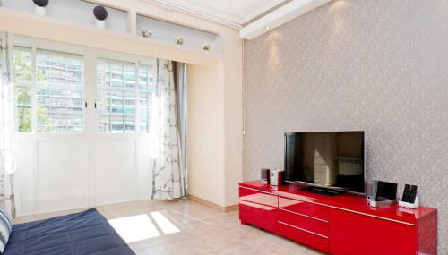 Glorias:Sagrada Familia 15 minutos - Playa 20 minutos - Foto 4