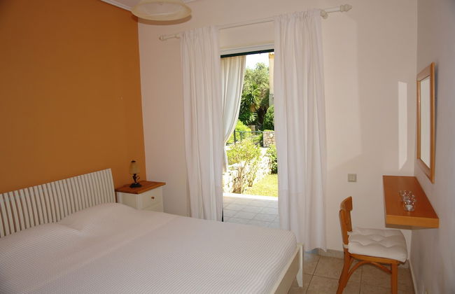 Barbati Bay Elegant Apartments - Foto 7