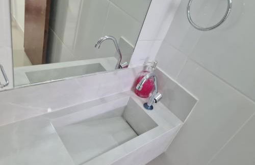 Apt 17 com 2 suítes com ar cond - Foto 17