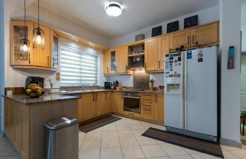 Villa Botanica - Lush Garden and Pool Oasis - Foto 39