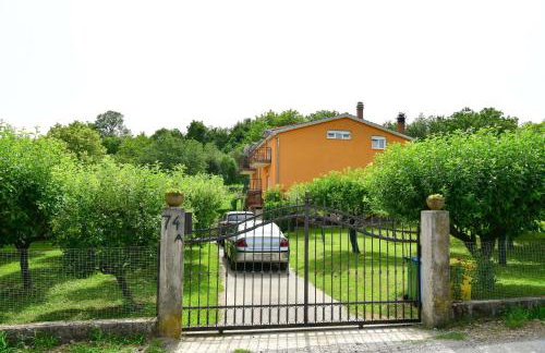 Apartments with parking space Sinj, Zagora - 23403 - Foto 3