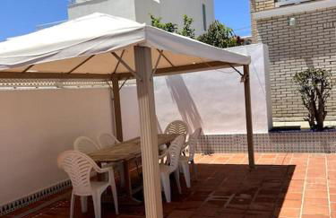 Detached Pool Villa, idyllic setting 450m to beach - Photo 21