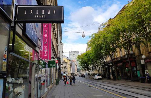 Luxurios and historic apartment "Shine" - right on the Main Square - Foto 74